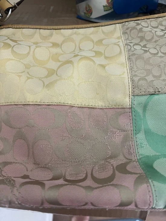 Vintage Coach pastel patchwork shoulder bag - Picture 10 of 10